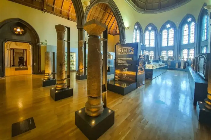 Hunterian Art Gallery