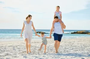 10 Comprehensive Tips for Safe and Healthy Family Travel