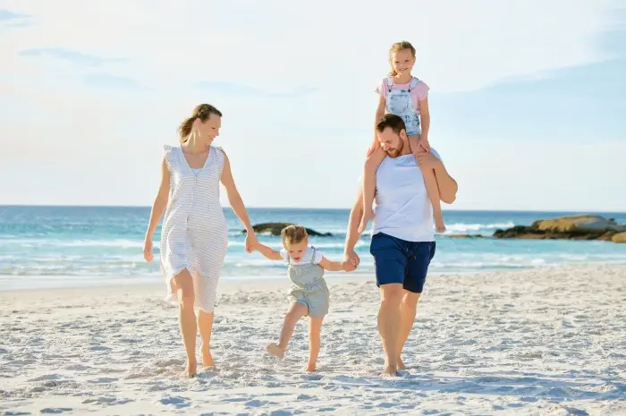 10 Comprehensive Tips for Safe and Healthy Family Travel